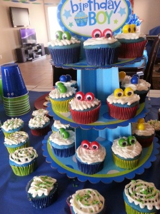 Googly eye cups and cupcakes. 
